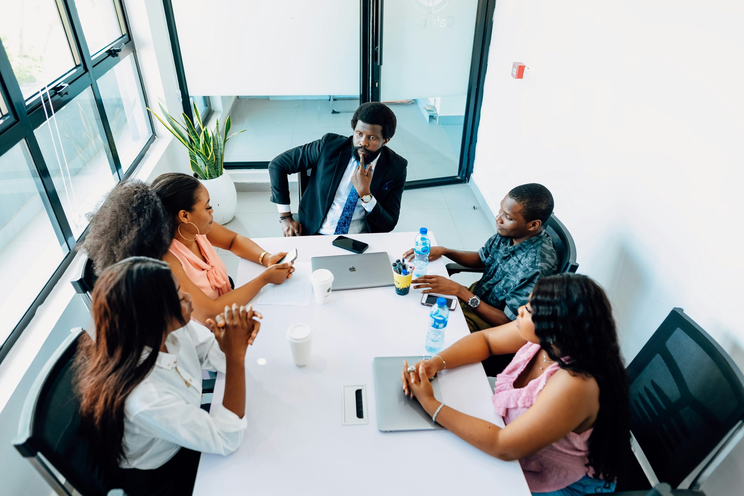 silent-business-meeting
