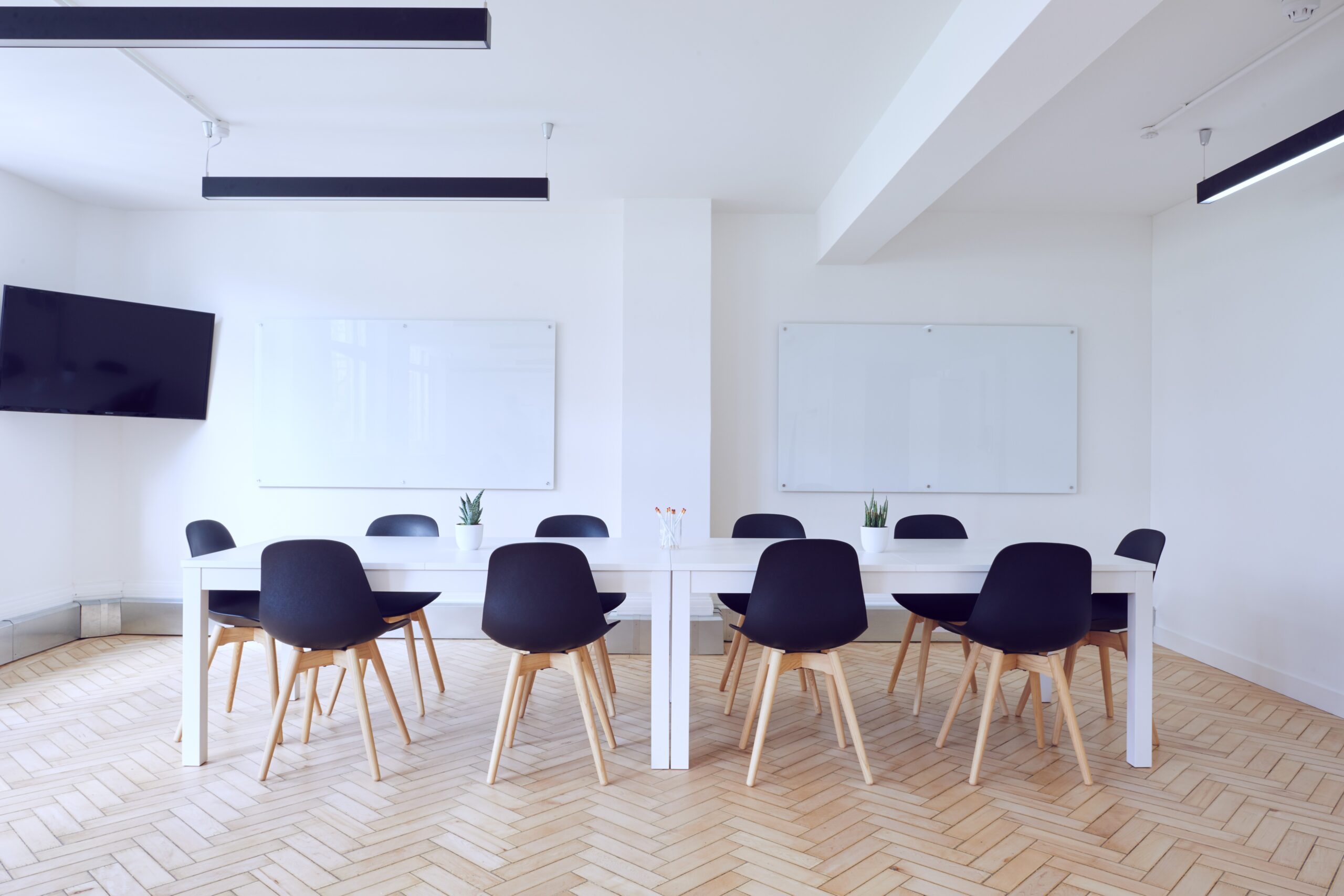 empty-meeting-room-after-meeting